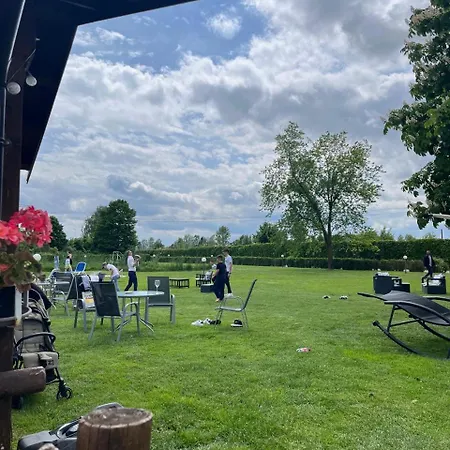 Cosmera ホテル 3*