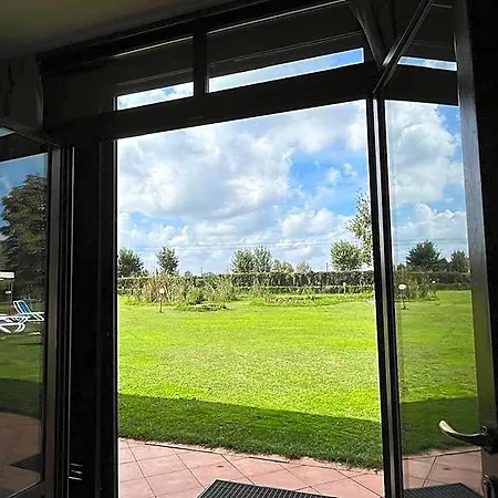 Cosmera Hotel