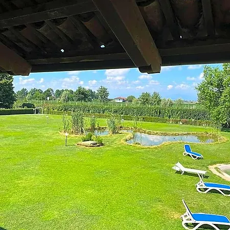 Cosmera Hotel