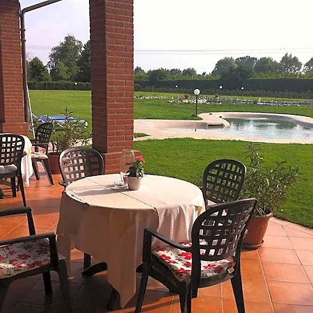 Hotel Cosmera 3*